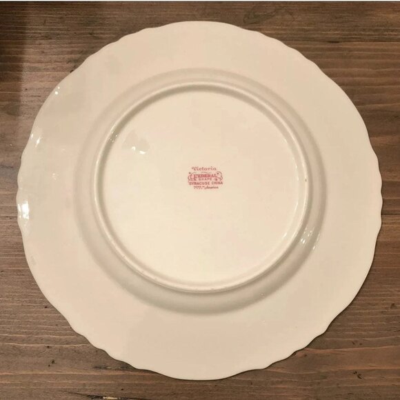 SYRACUSE CHINA VICTORIA PATTERN FEDERAL SHAPE 10" DINNER PLATE MADE IN AMERICA - Picture 4 of 4